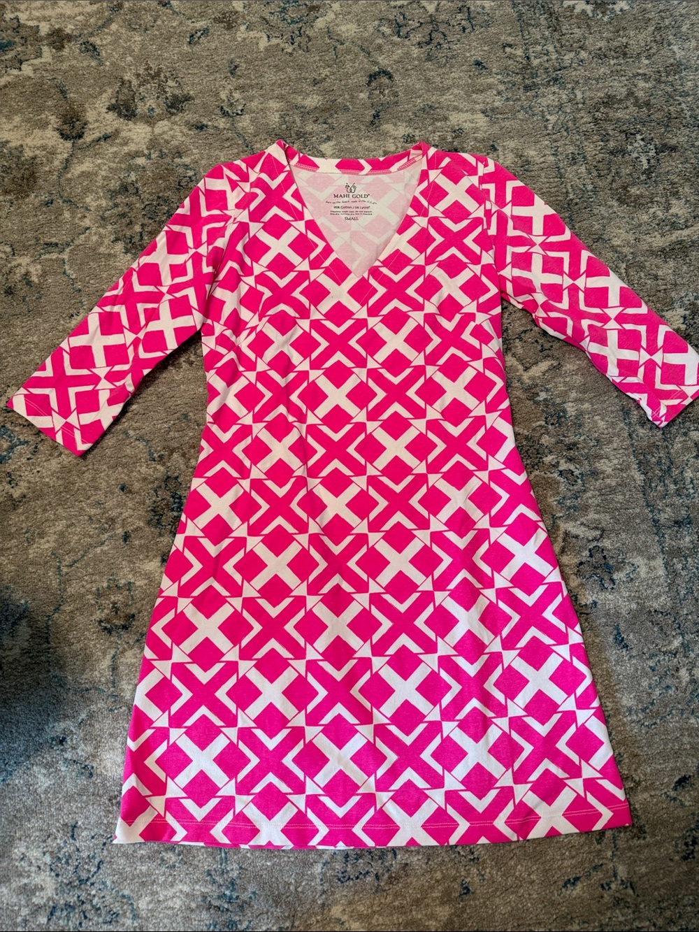 MAHI GOLD Pink and White Geometric Midi Dress